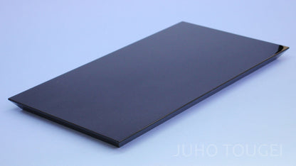 黒塗舟形台　斜めから