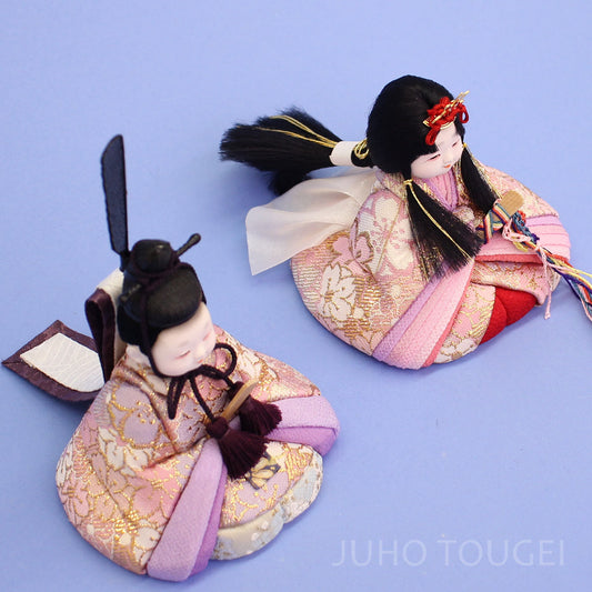 木目込み内裏雛ふくピンク 横から