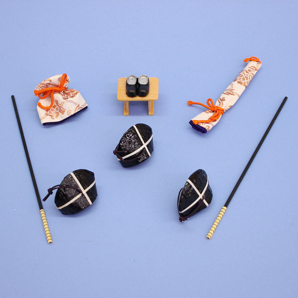 雛人形の持ち物、小道具　三人仕丁 ③三五小道具セット