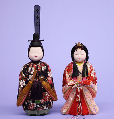 Poupée Hina en bois, dans un coffret, Koukyu (petite) par Juho