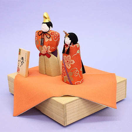 Kimekomi Tachi-bina Dolls "Yume" with paulownia wooden box.