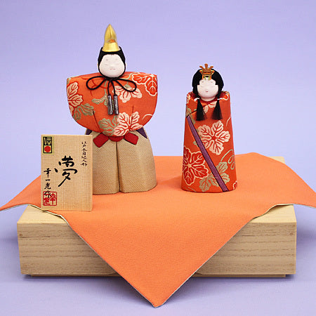 Kimekomi Tachi-bina Dolls "Yume" with paulownia wooden box.