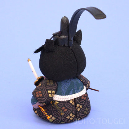 はなまる　武官2号　後ろから