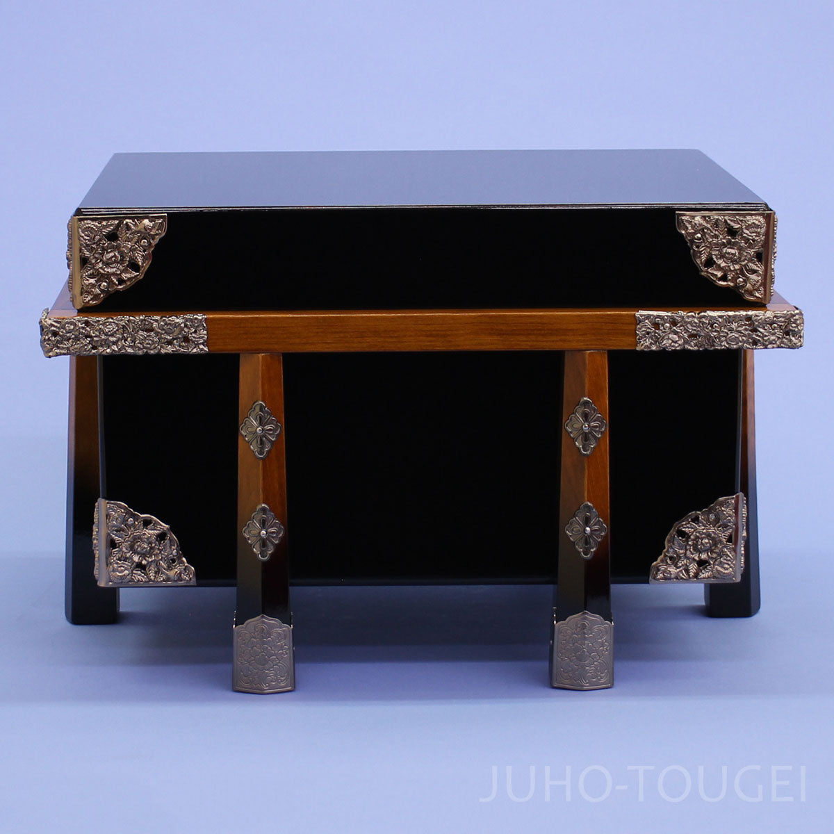 12号兜櫃ブロンズ金物　正面