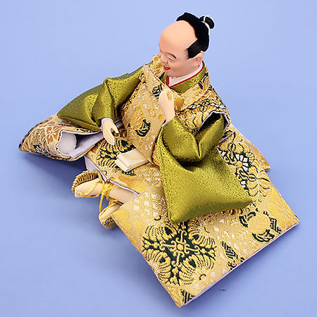 雛人形単品 9三人芥子仕丁　横から