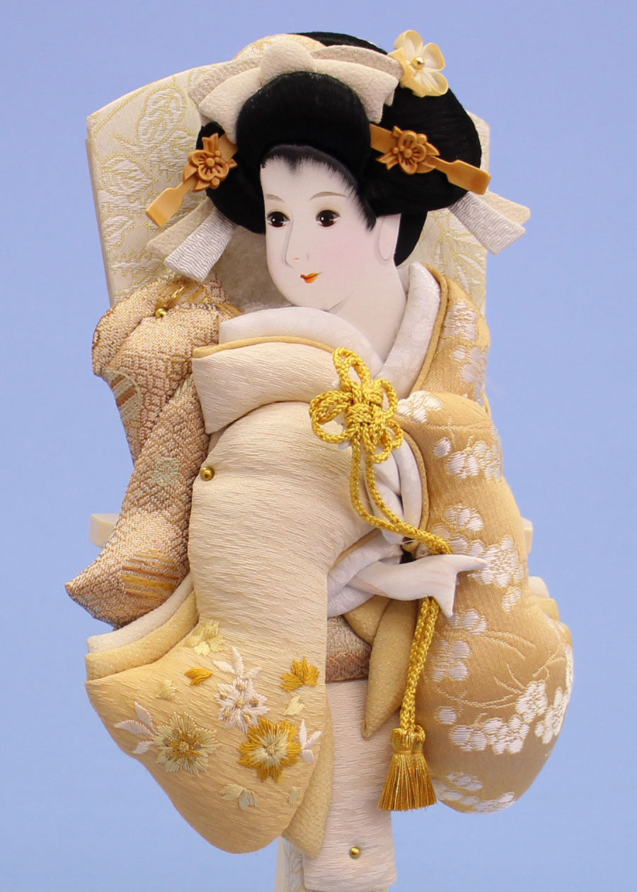 9号押絵羽子板 刺繍美月ゴールド 薄型ケース飾り｜おしゃれで