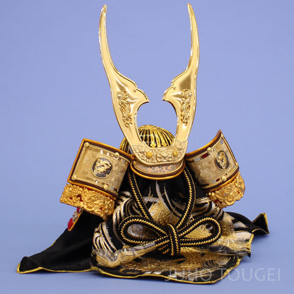 12号茜の龍王兜　イメージ