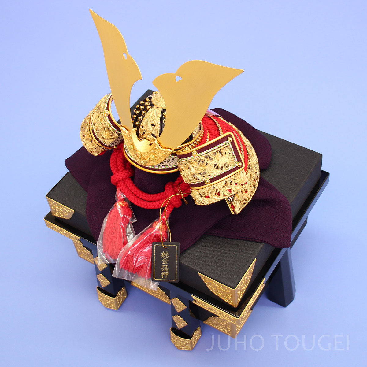 ９号竹雀兜　櫃付き　上から