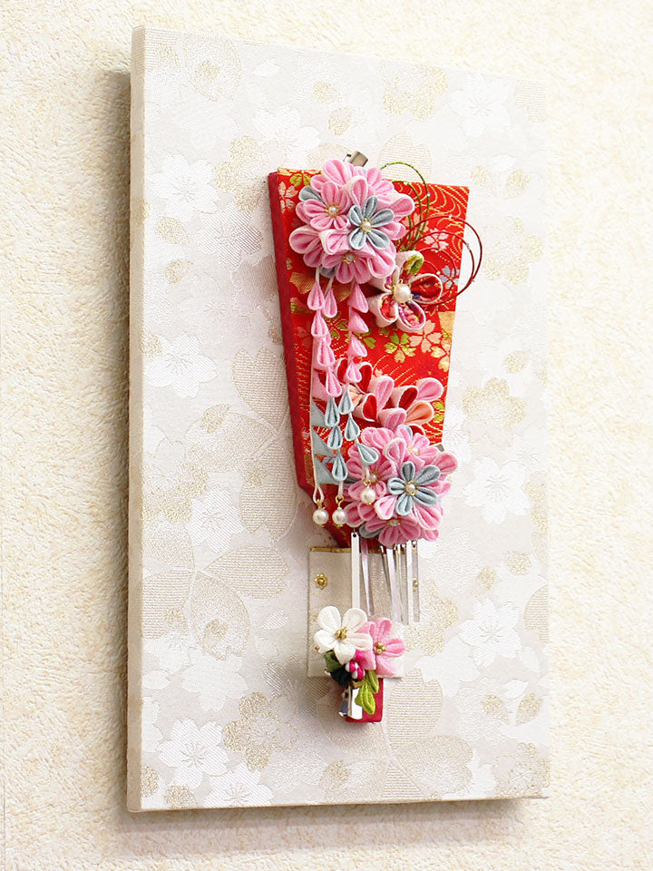 JUHO-TOUGEI つまみ髪飾り羽子板 壁掛け飾り ポップ　横から