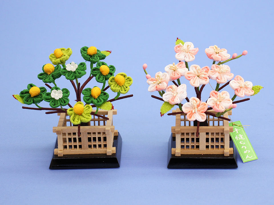 Sakura-tachibana trees for Hina dolls – 寿鳳人形の東芸