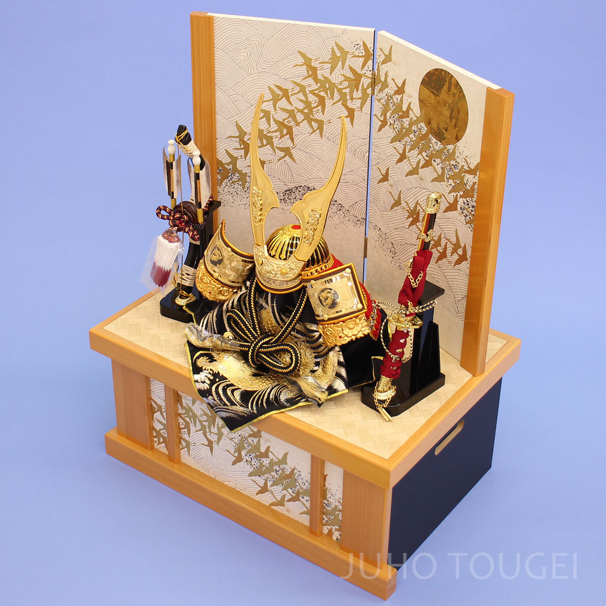 12号茜の龍王ひのき鶴収納飾り　上から