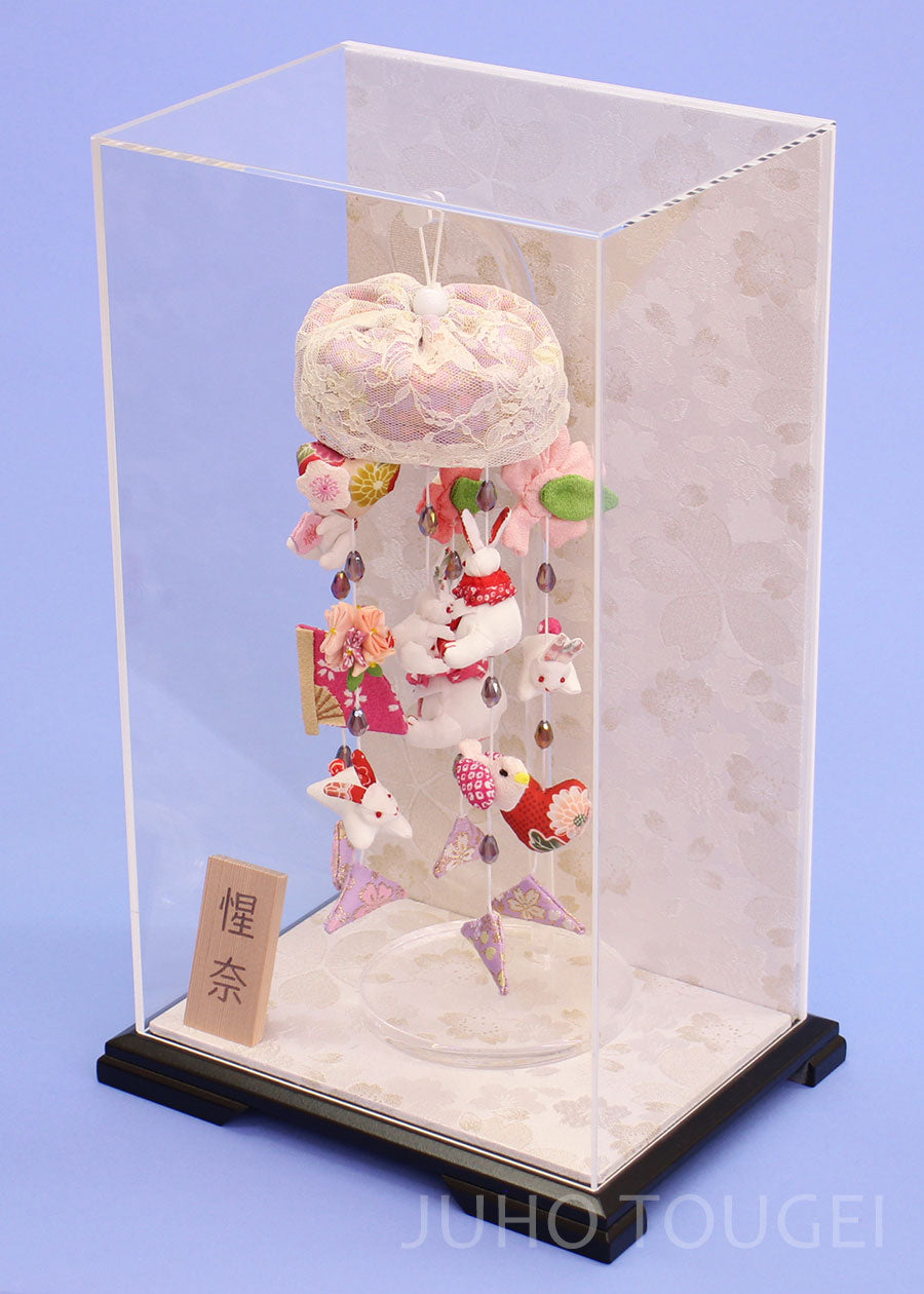 つるしひなウサギっこあみ　白桜ケース横から