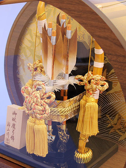 破魔弓ケース飾り 円型アクリル 誉　ズーム