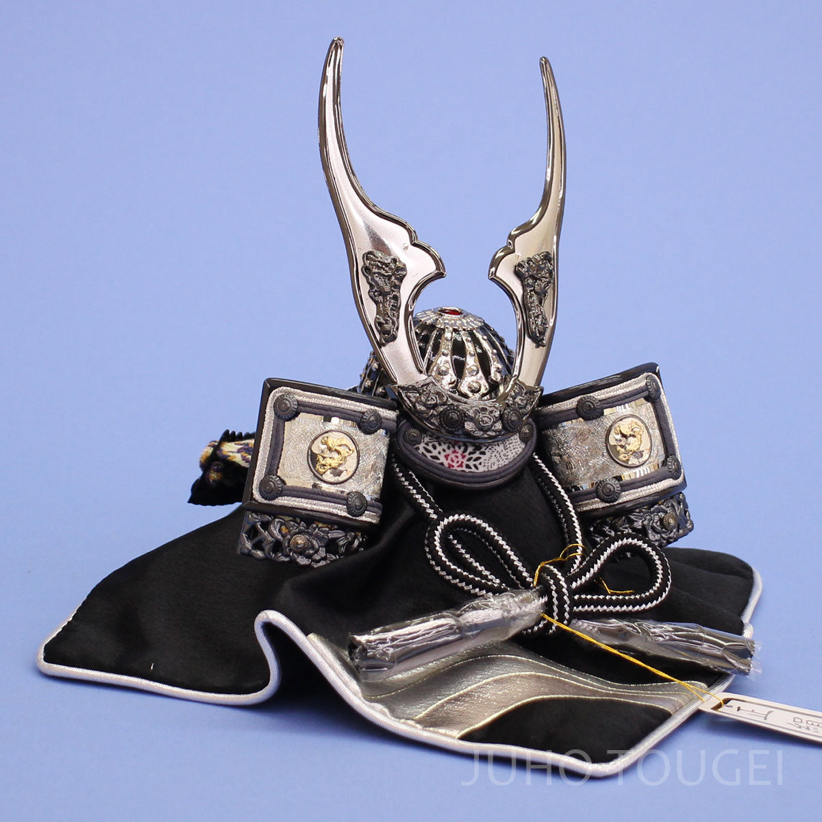 Kabuto, Yoroi & Samurai Displays | Complete Japanese Displays