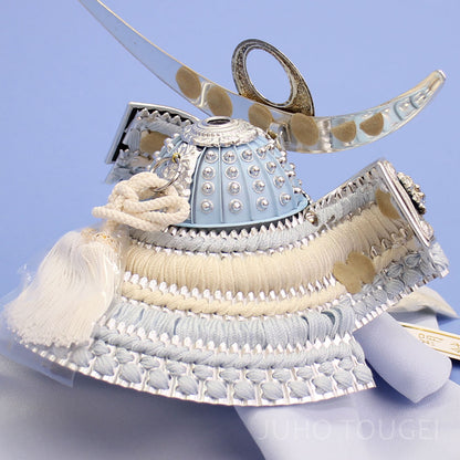 6号東山兜　後ろから