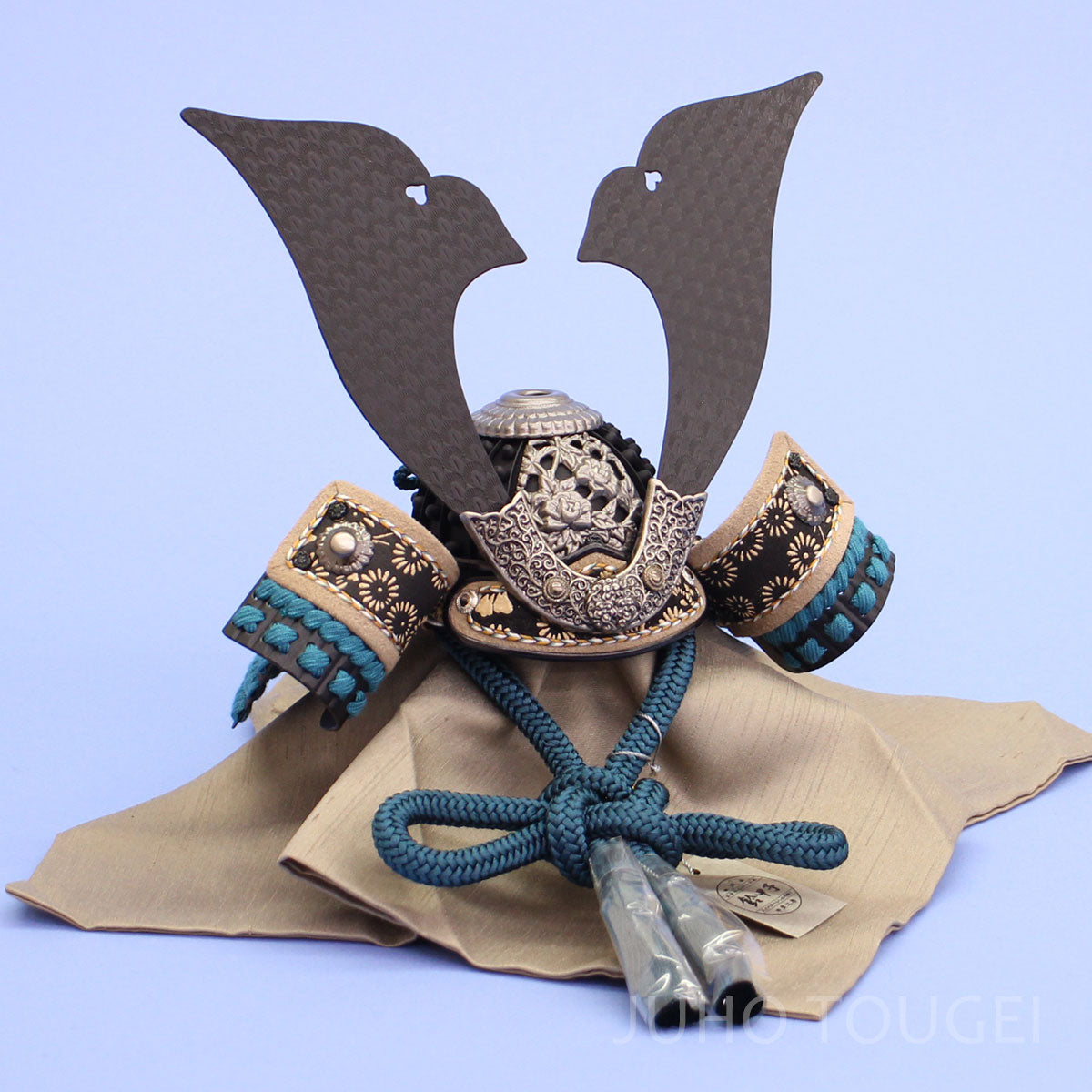 天賦の兜　群青　イメージ