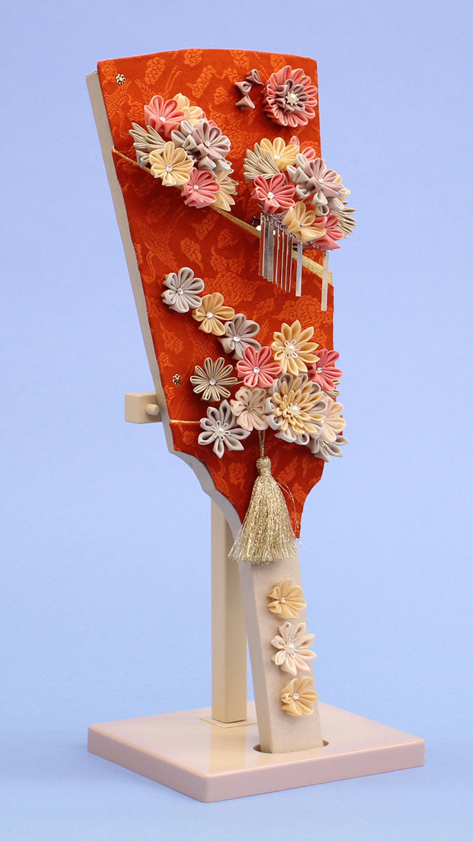 JUHO-TOUGEI つまみ簪羽子板13号 鶴 ライラックスタンド付き – 寿鳳