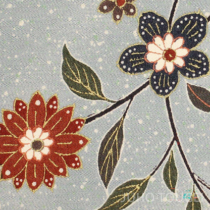 Doll specialty store sells Japanese fabrics and pure silk yuzen fabrics in scraps 9074gry