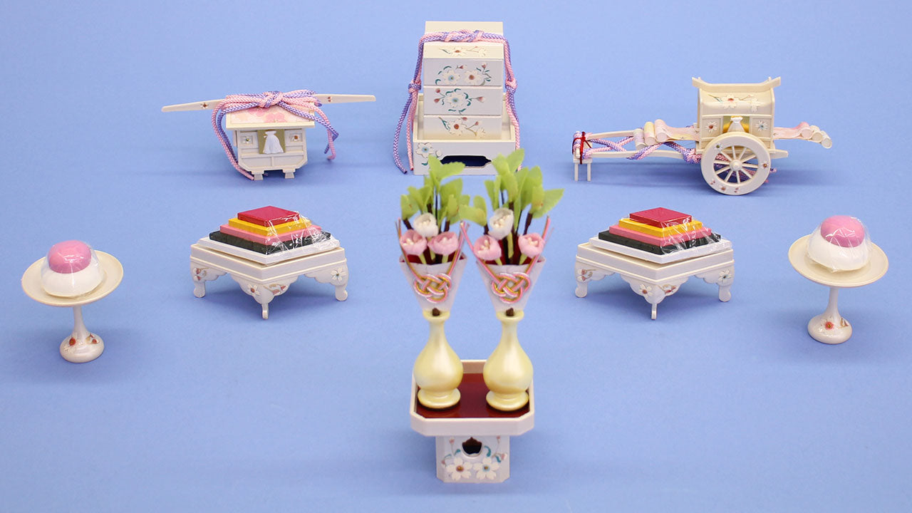 雛道具三段飾り用6点セット 20号桜花(パールホワイト)(樹脂製)