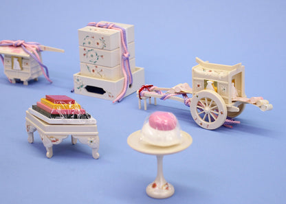 桜花(ﾊﾟｰﾙﾎﾜｲﾄ)(樹脂製)御所車、重箱、菱台、高坏