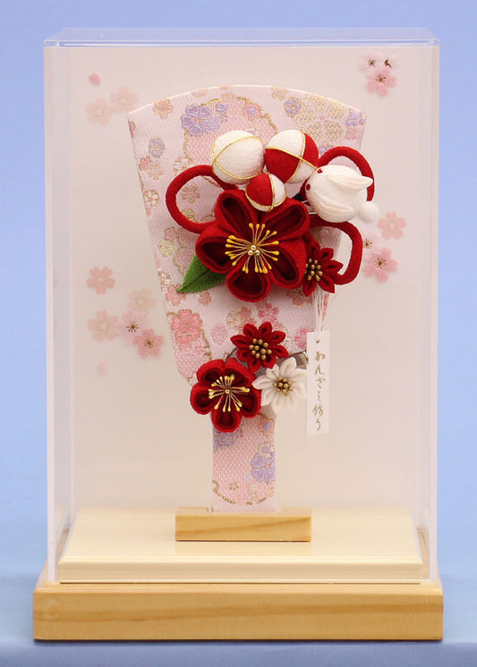 ７号縮緬羽子板うさぎ簪赤　ナチュラルケース