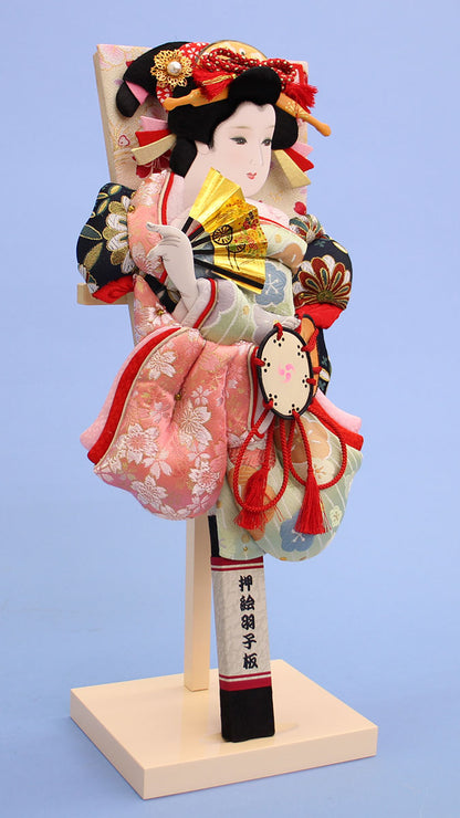 押絵羽子板 桜華 アイボリー台付き　左から