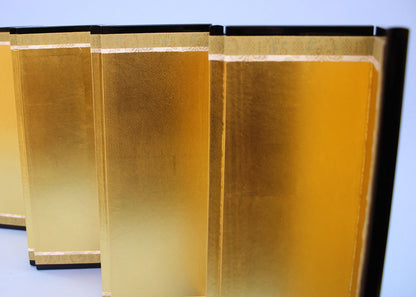 雏人偶用屏风，高度33厘米，编号11，金色屏风，八扇，双层镀金箔印刷边框