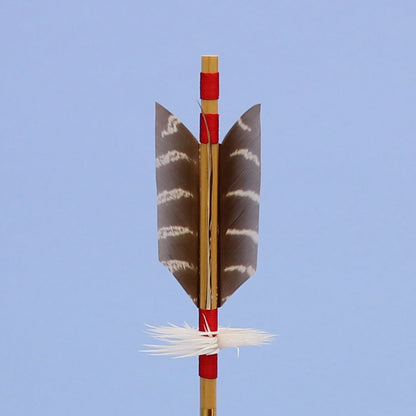 五月人偶单品装饰：箭矢立架装饰，27厘米白色木球雉鸡羽毛