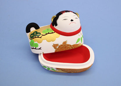 雛人形・雛道具 陶製素焼き絵付けの犬筥（いぬばこ）飾り白　座布団付き