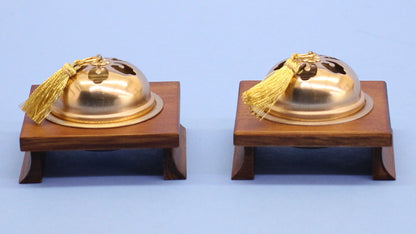 雛道具前飾り 香炉台　ブラウン