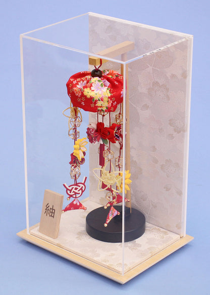 つるし雛ケース飾り 高さ30cm 極小ウサギっこせな 白桜　アクリルケース入りの可愛いコンパクトサイズ