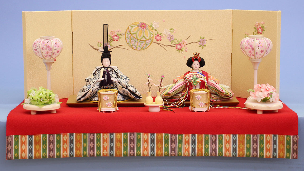 雛人形平飾り 小芥子親王銀ピンク　毛氈まり桜