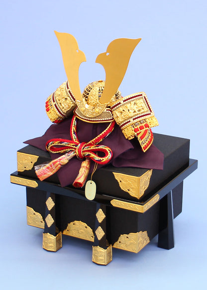 五月人偶单个兜 高44cm 12号 红色中号白兜 黑漆金属柜