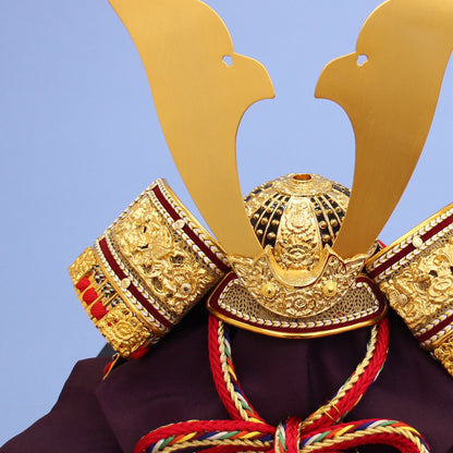 五月人偶单个兜 高44cm 12号 红色中号白兜 黑漆金属柜