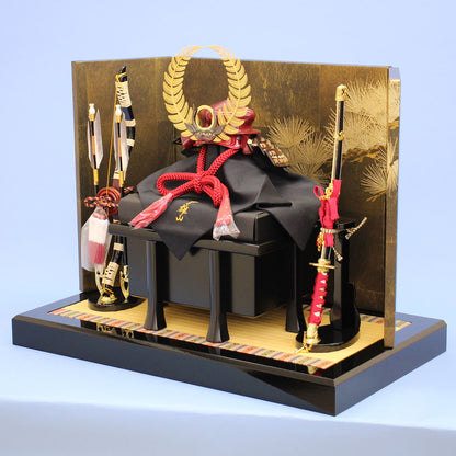 Boy's Day doll kabuto decoration Width 60cm Yuzan Tokugawa Ieyasu kabuto Black shell gold Matsudaira decoration set