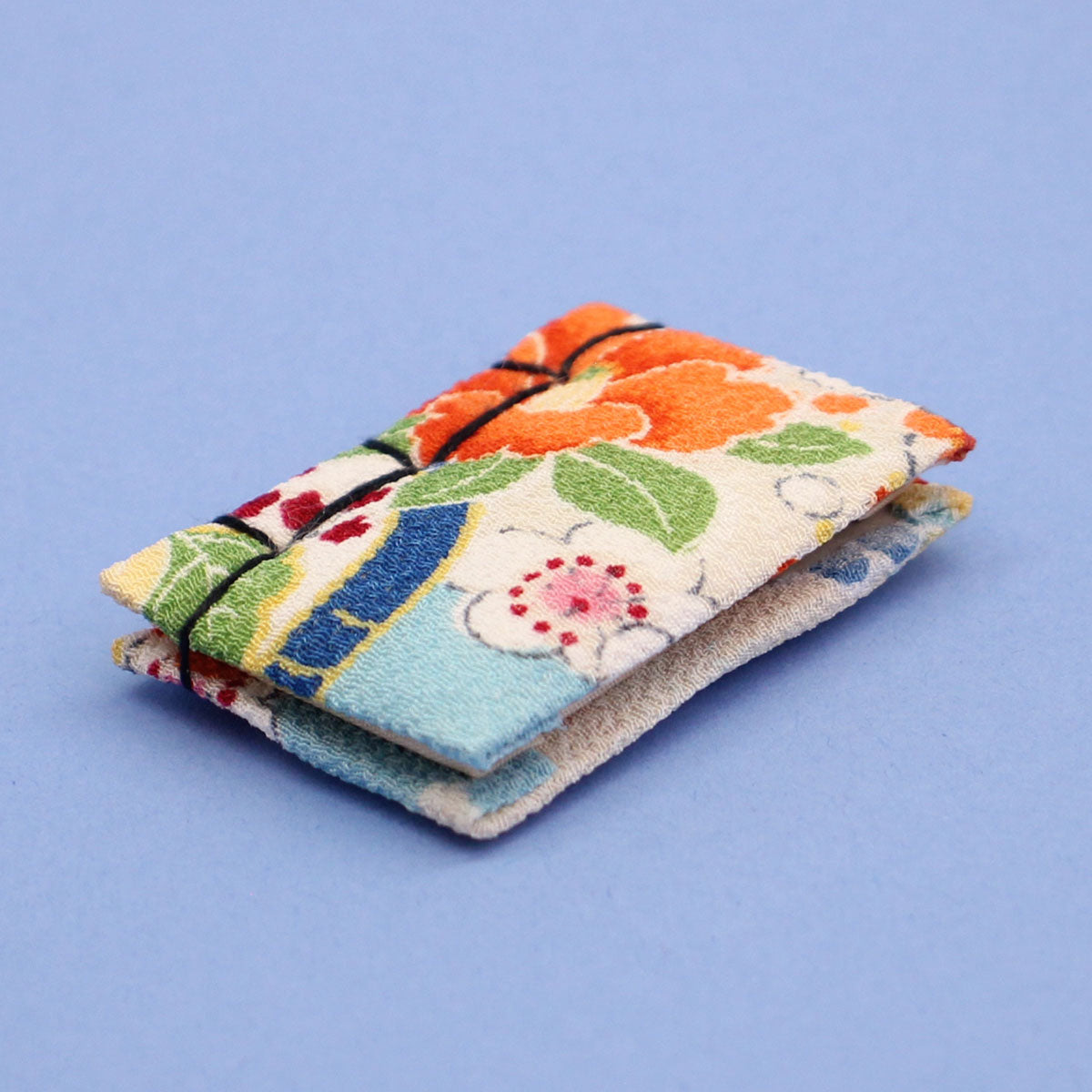 つるし飾り　単品　本　斜めから