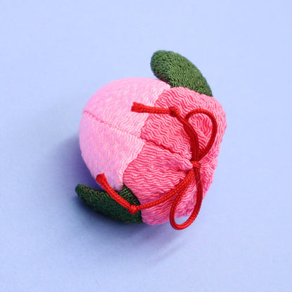 つるし飾り　単品桃　下から