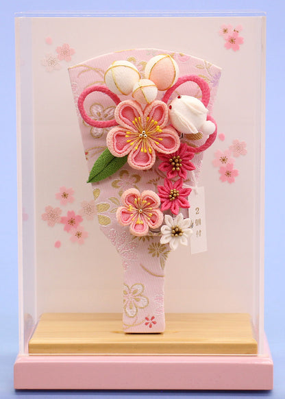 ６号縮緬羽子板うさぎ簪　薄型ピンク無垢ケース