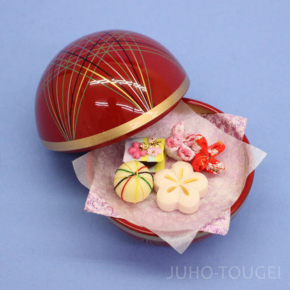 まり菓子飾り　開ける