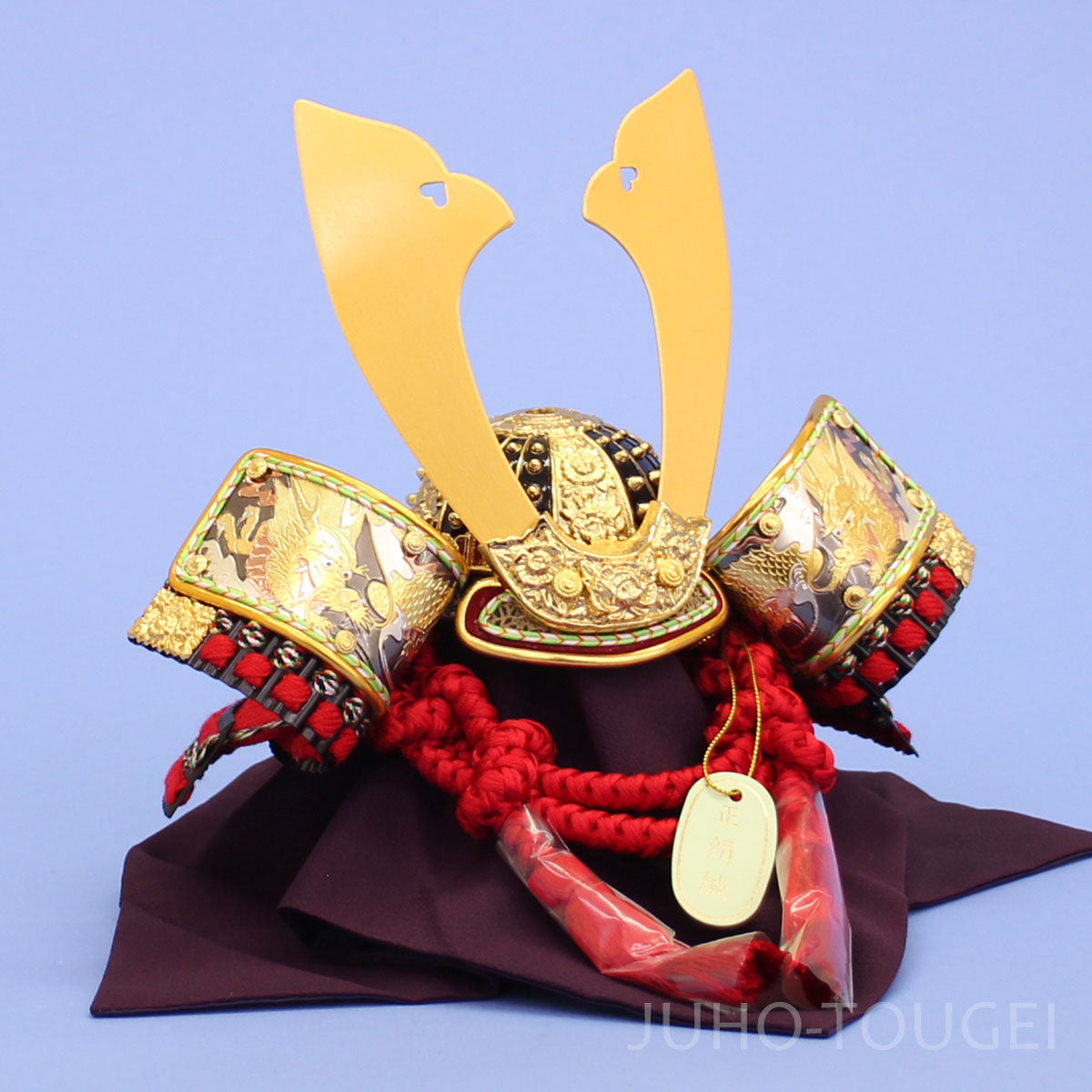 8号彫金兜　イメージ