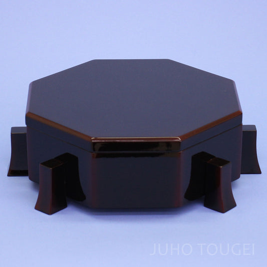 溜塗八角兜櫃　正面