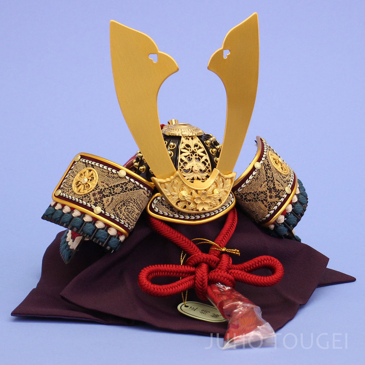 8号茶金鉢兜　イメージ