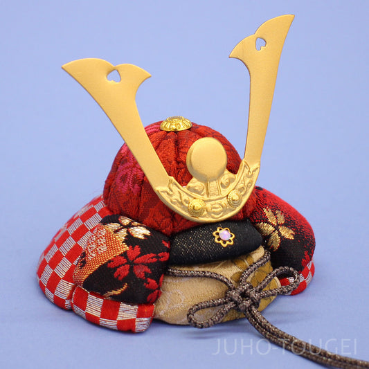 木目込み　豆兜赤　イメージ