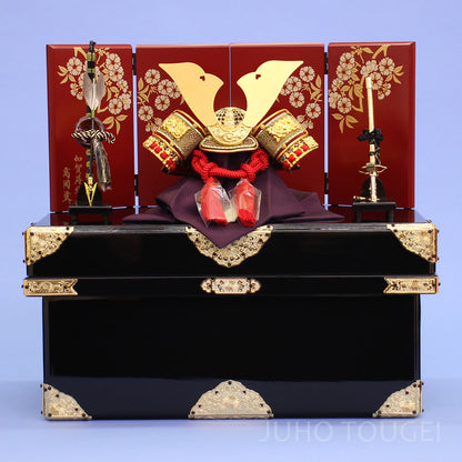 五月人形 兜収納セット 幅45cm コンパクト５号大鍬形赤威し兜　赤光琳桜