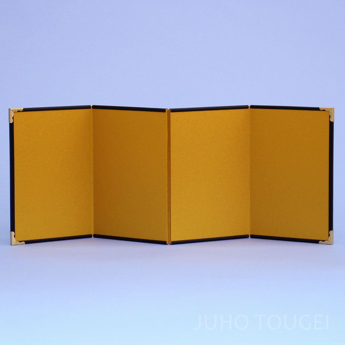 Folding screen for May dolls and Hina dolls, for handicrafts, 15cm high, gold folding screen, four-panel gold　With decorative metal fittings