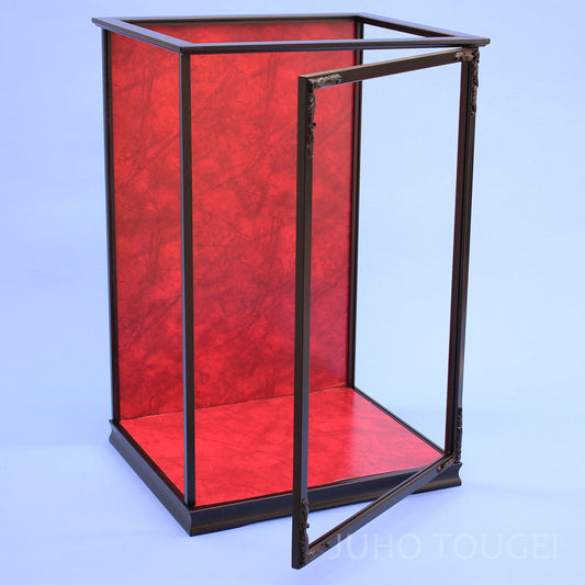 Door-Style Doll Display Case — 36 cm Wide × 55 cm High, Mahogany-Color Finish & Red Back