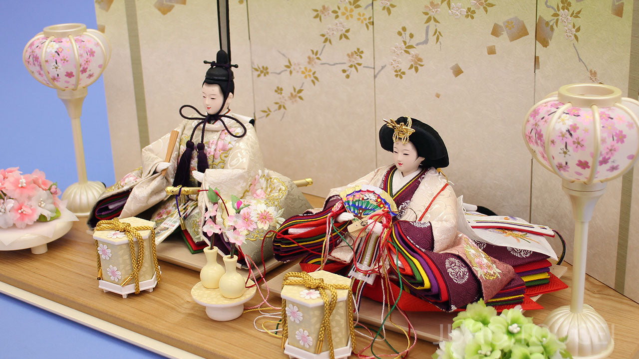 雏人偶，平式摆设，宽度60厘米，京都第12号，纯丝刺绣（白色），亲王人偶与公主，绿蓝色樱花
