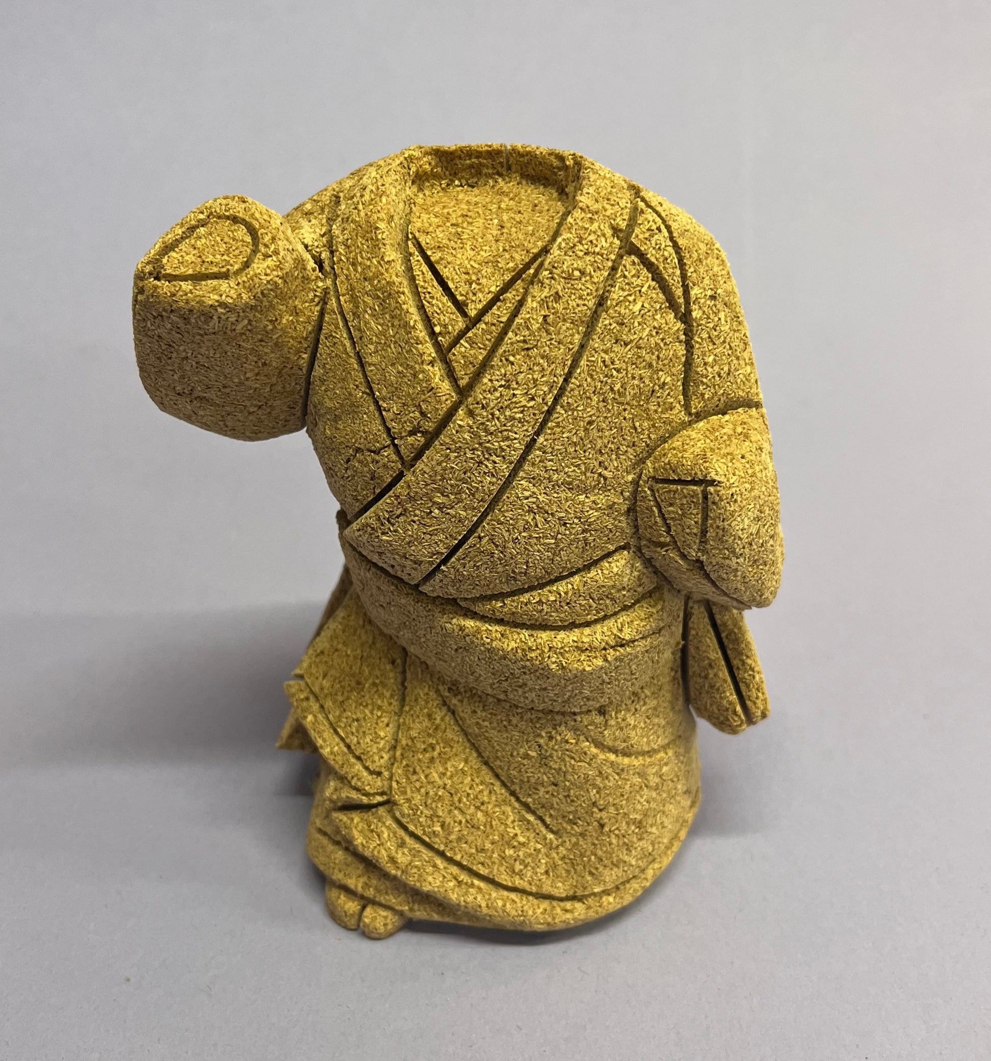 木目込み人形　　彩手鞠(あやてまり)