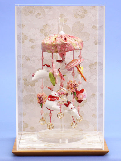 つるし雛ケース飾り ウサギっこさら 白桜　アクリルケース入りの可愛いコンパクトサイズ