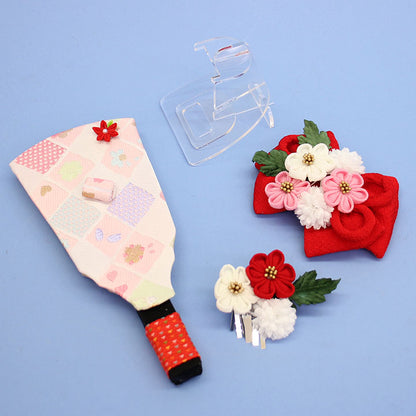 No. 7 compact and stylish Hagoita with red crepe ribbon with acrylic stand